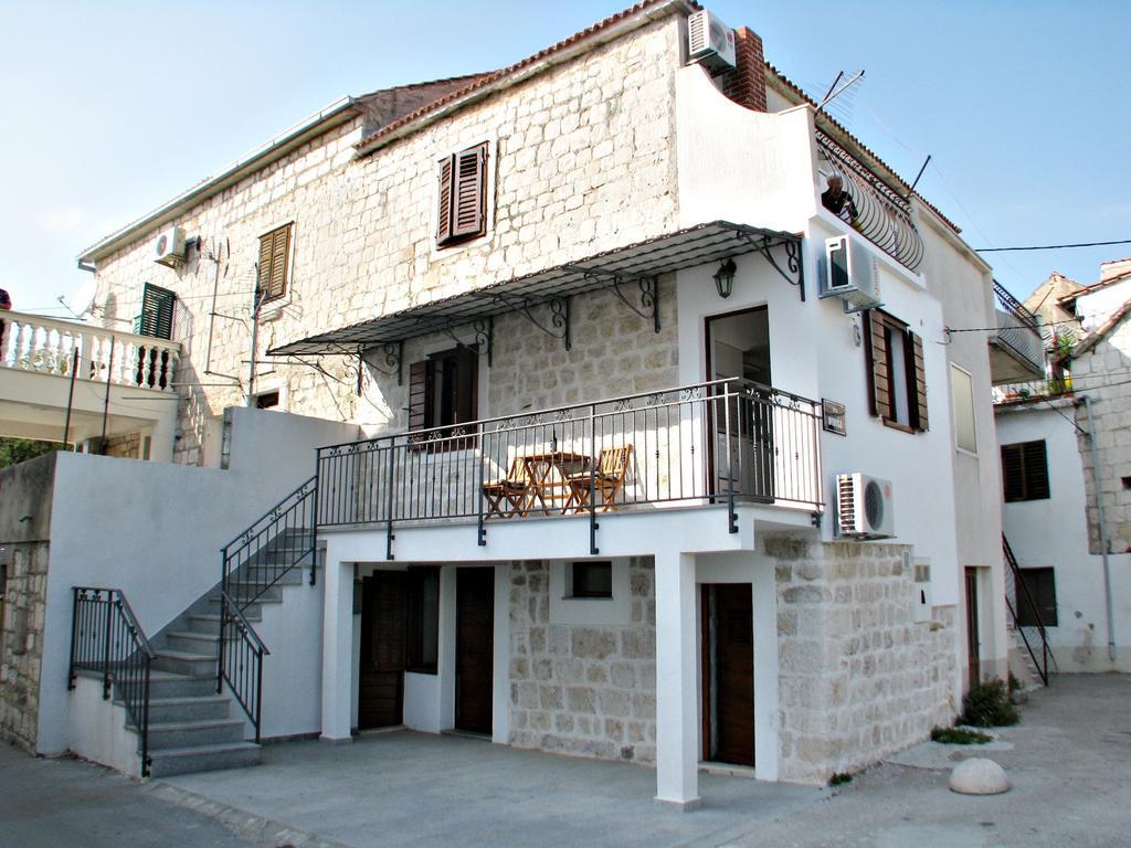 Apartment Noa Kaštel Kambelovac Rom bilde
