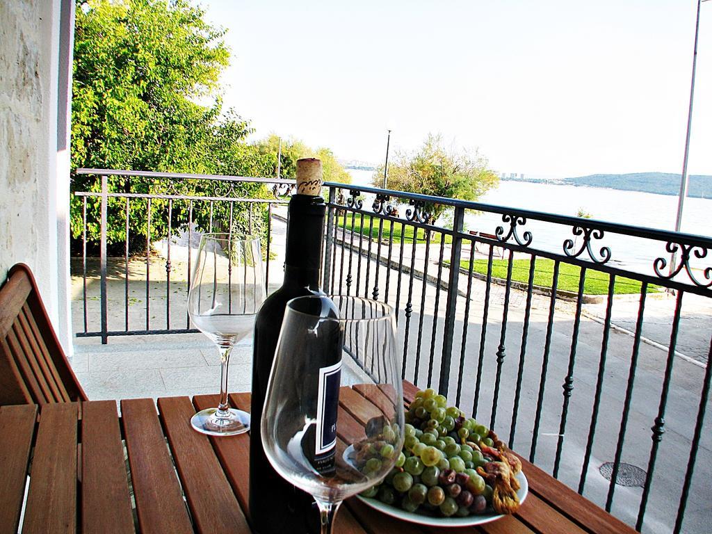 Apartment Noa Kaštel Kambelovac Rom bilde